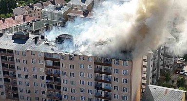Muş'ta 9 katlı binada yangın çıktı