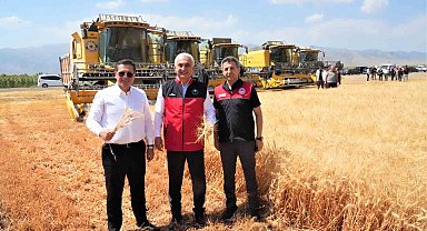 Muş'ta milyarlık hasat başladı