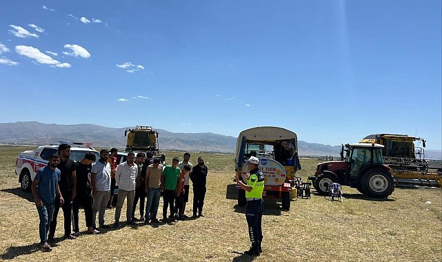 Muş'ta traktör ve biçerdöverler denetlendi