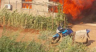 Müstakil ev alevlere teslim oldu