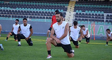 Nazmi Candoğan: "Elimizden geleni yapıp taraftarlarımıza güzel futbol izletmek istiyoruz"