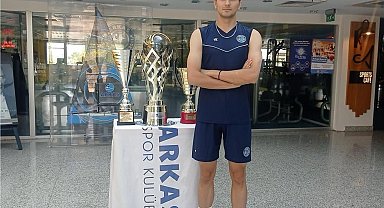 Nejat Efe Yavuz, Arkasspor'a transfer oldu