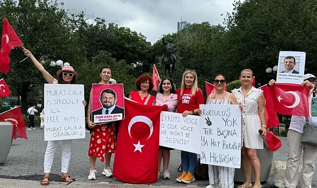New York'ta İmamoğlu ve tutuklu isimlere protesto