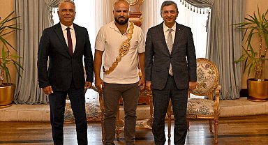 Orhan Okulu'dan Vali Şahin'e anlamlı ziyaret