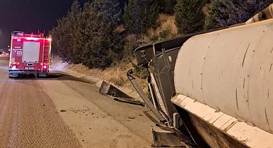 Osmaniye'de kontrolden çıkan tır devrildi: 1 yaralı