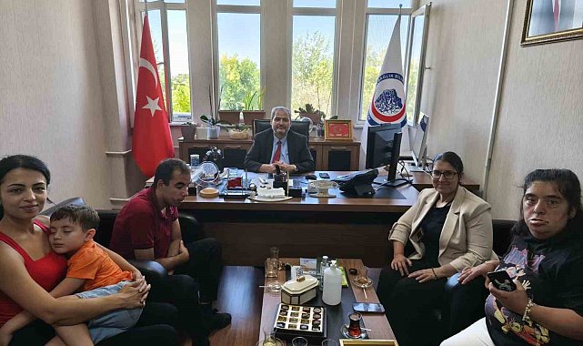 Otizmli bireylerin ailelerine verilecek psikolojik destekler görüşüldü
