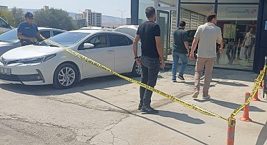 Oto galeriye silahlı saldırı: 1 yaralı