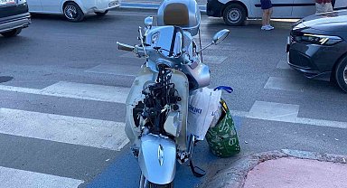 Otomobil ile çarpışan motosikletli ağır yaralandı