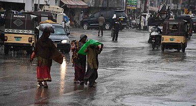 Pakistan'daki muson yağışlarında bilanço 75'e yükseldi