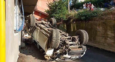 Park halindeki kamyonet hareket ederek 8 yaşındaki çocuğa çarptı