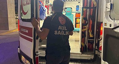 Parkta düşen çocuk, yaşam savaşı veriyor