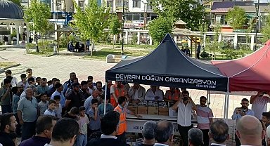 Patnoslular Recep Tayyip Camii'nde aşurede buluştu