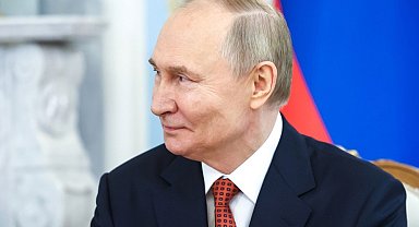 Putin: "Trump ile telefon görüşmesi yapacağım"