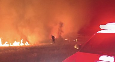 Pütürge'deki arazi yangını büyümeden söndürüldü