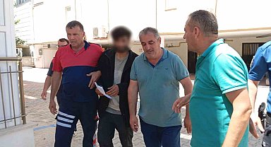 "İntiharkolik Hasan" yine sahnede: 200'den fazla kez çatıya çıktı, para alıp indi