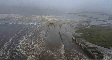 Rusya Sahalin Bölge Valisi: "Tsunaminin ilk dalgası hasarsız atlatıldı"