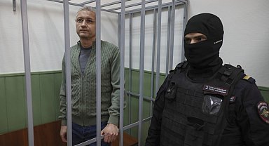 Rusya'da eski Savunma Bakan Yardımcısı İvanov'a yolsuzluktan 13 yıl hapis cezası