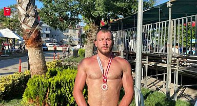 Sakarya Büyükşehir sporcularından gururlandıran başarı