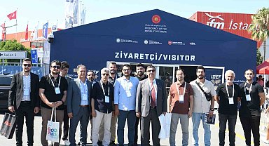 Sakarya Üniversitesi, İDEF'te geleceğin teknolojilerini inceledi