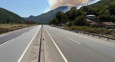 Sakarya'da yangın nedeniyle Bilecik istikametine yol kapatıldı, bazı evler tahliye edildi