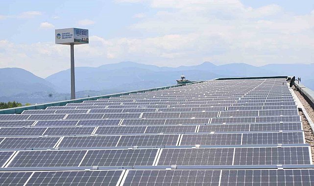 Sakarya'nın ilk çatı GES projesinde tam kapasiteyle enerji üretimi başladı