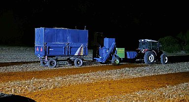 Saman dökme tartışması kanlı bitti: Muhtar ve oğlu öldü