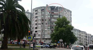 Samsun'da binanın 9. katında çıkan yangında 2 kişi dumandan etkilendi