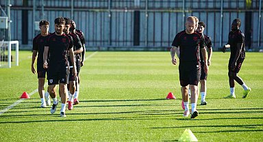 Samsunspor yeni sezona günde çift antrenmanla hazırlanıyor