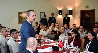 Savunma Sanayii Başkanı Görgün, askeri ataşelerle bir araya geldi