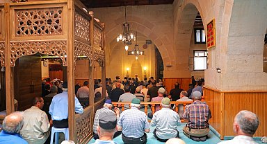 Şehitler için Bayburt ulu Cami'de Kur'an tilaveti ve hatim duası yapıldı