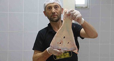 Selçuklu'dan kalan gelenek asırlardır sürdürülüyor, büyülerden korunmak için kürek kemikleri kırılıyor