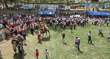 Seydikemer'de 10. Geleneksel Yayla Karaçulha Yörük Şenliği renkli geçti