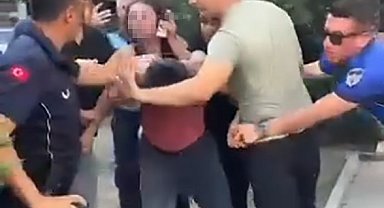 Seyyar satıcıyı tekme tokat döven zabıtalar açığa alındı