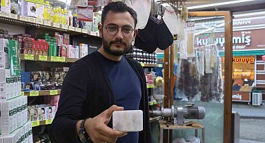 Sıcak havalarda ter kokusunu azaltan çözüm: Tuz sabunu