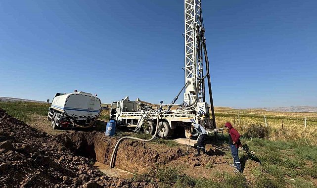 Siirt kırsalına 2 yılda 264 projeyle 250 milyon TL'lik altyapı yatırımı