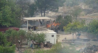 Silifke'deki orman yangınıyla mücadele devam ediyor: 526 personel sahada