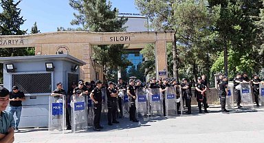 Silopi'de DEM Parti yürüyüşüne tepki gösteren bir kişi darbedildi