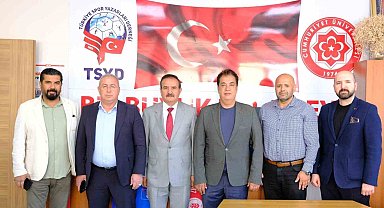 Sivas Cumhuriyet Üniversitesi ve Türkiye Spor Yazarları Derneği işbirliği