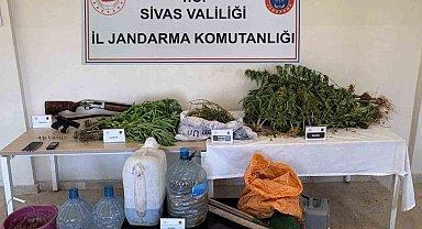 Sivas'ta uyuşturucu operasyonu: 3 kişi tutuklandı