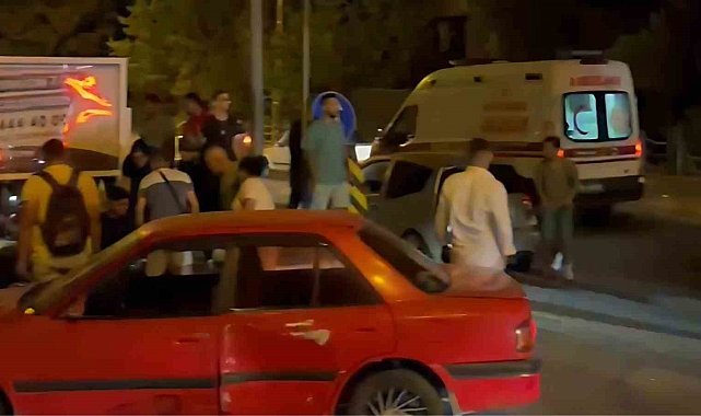 Söke'de otomobil ile motosiklet çarpıştı: 2 yaralı