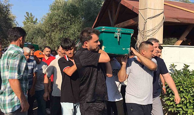 Sosyal medya fenomeni 'Çello Mustafa' hayatını kaybetti