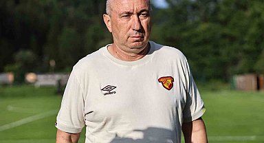 Stanimir Stoilov: "1-2 pozisyonda oynatacak oyuncumuz yok"