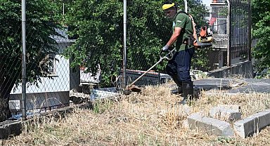 Su depolarının çevresinde yangın riskine karşı temizlik