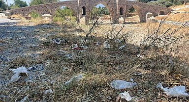 Tarihi Yunan Köprüsü'ne çevre düzenlemesi istiyorlar