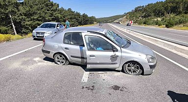 Tavşanlı'da otomobil takla attı: 3 yaralı