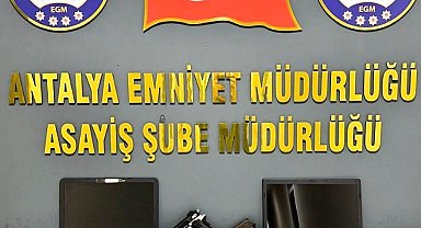 Terfi etme vaadiyle 3,4 milyonluk dolandırıcılıkta 2 tutuklama
