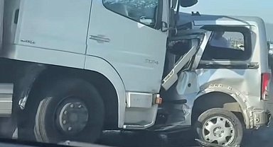 Tırla çarpışan otomobil sürücüsü hayatını kaybetti