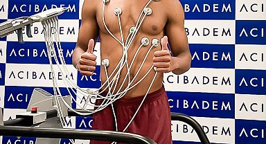 Trabzonspor, Brezilyalı golcü Augusto ile 4+1 yıllık sözleşme imzaladı