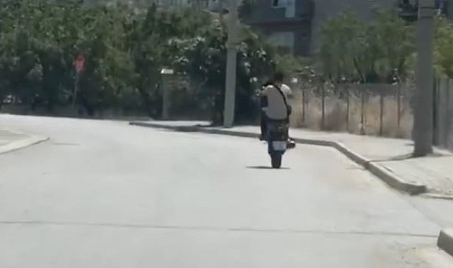 Trafikte akrobatik hareketler yapan motosikletliye 4 bin 153 lira ceza kesildi