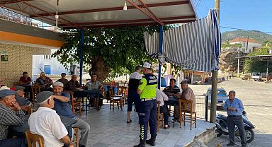 Traktör sürücülerine güvenlik eğitimi